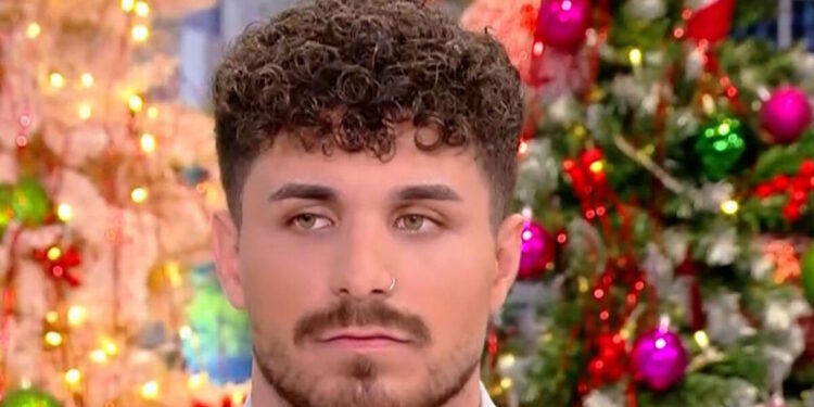 Ο Στέφανος Παπαδόπουλος έβαλε τα κλάματα on air: «Ο Γιώργος Μαζωνάκης να έρθει να με κοιτάξει στα μάτια»