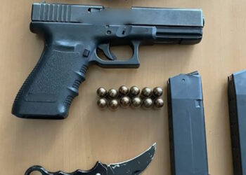 Πετράλωνα: 44χρονος κυκλοφορούσε με κάρτα αστυνομικού, πιστόλι και μαχαίρι