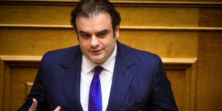 Πιερρακάκης σε Φάμελλο: Έχετε το μονοπώλιο της τοξικότητας – Δεν υπάρχει στην Ευρώπη το κλίμα που περιγράψατε