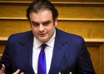 Πιερρακάκης για Προϋπολογισμό 2026: Συνεκτικό δίχτυ προστασίας για την οικογένεια, τον εργαζόμενο και τον συνταξιούχο