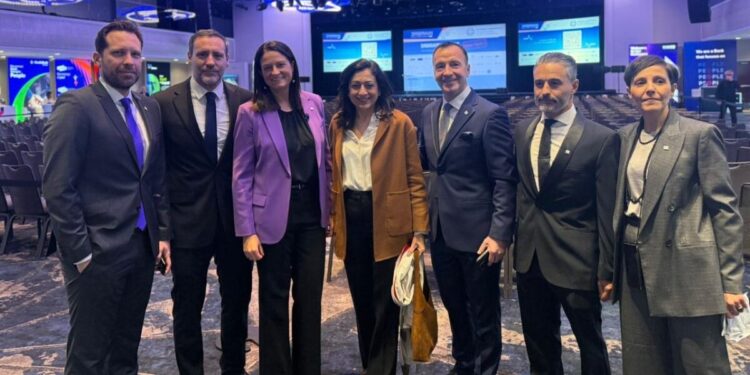 ReBrain Greece στη Νέα Υόρκη: Φορολογικά κίνητρα και πρωτοφανής ανταπόκριση για την επιστροφή Ελλήνων επαγγελματιών