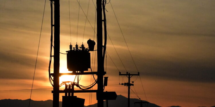 Έχασαν άλλους 350.000 καταναλωτές τα πράσινα τιμολόγια ρεύματος μέσα σε έξι μήνες – Ξεπέρασαν το 1,5 εκατ. τα μπλε