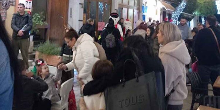 Χριστουγεννιάτικη δράση για παιδιά από τη Σ.Α.Ε.Κ. Μεσολογγίου και το «Με λογισμό και μ’ Όνειρο