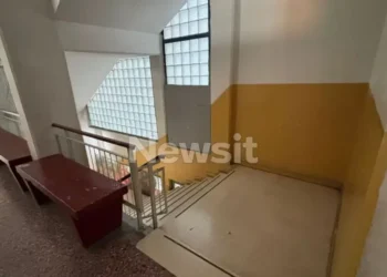 Κυψέλη: Μετανιωμένη είναι η 16χρονη που μαχαίρωσε τη 14χρονη – «Είχε το μαχαίρι για να μην της επιτεθεί κανένας», λέει ο πατέρας της