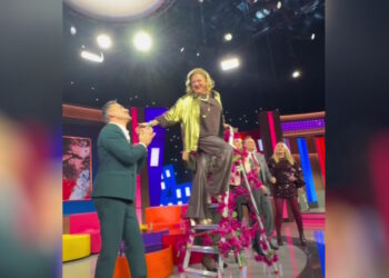 Στο Παρά Πέντε – 20 χρόνια μετά: Συγκίνηση στο επετειακό επεισόδιο – Τα highlights και η αναφορά στην Ειρήνη Κουμαριανού