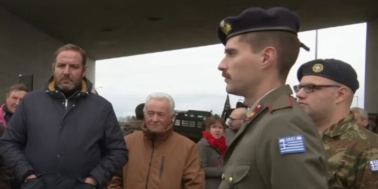 Μπλόκα αγροτών: Πειθαρχικός έλεγχος για τους ένστολους που βρέθηκαν στις κινητοποιήσεις στη Νίκαια