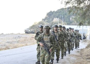 Πηγές του ΥΠΕΘΑ για το νέο μισθολόγιο στις Ένοπλες Δυνάμεις: Καμία προσωπική διαφορά και καμία κρυφή μείωση