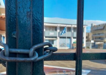 Κλειστά σχολεία: Σε ποιες περιοχές δεν θα λειτουργήσουν λόγω της κακοκαιρίας Byron