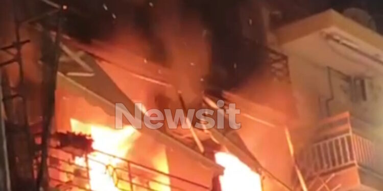 Θεσσαλονίκη: Νεκρή η ηλικιωμένη που μεταφέρθηκε στο νοσοκομείο μετά τη φωτιά