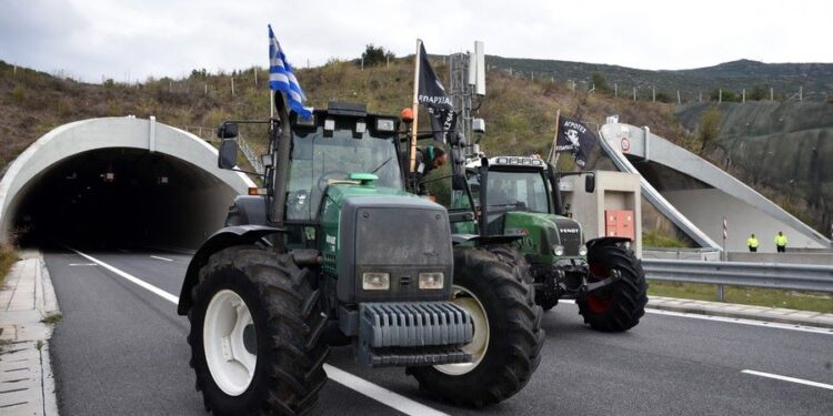 Είναι τρελοί οι αγρότες που λένε «όχι» στον διάλογο;