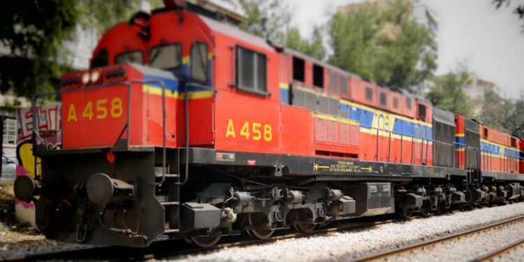 Θεσσαλονίκη: Ελεύθερος ο 53χρονος οδηγός αστικού λεωφορείου που αγνόησε τα σήματα και παρέσυρε μπάρες σε σιδηροδρομική διάβαση