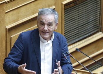 Ευκλείδης Τσακαλώτος: Το πολιτικό κουίζ για Αλέξη Τσίπρα – «Μόνο εγώ πρέπει να μείνω»