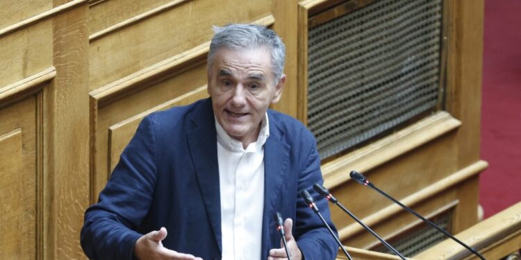 Ευκλείδης Τσακαλώτος: Το πολιτικό κουίζ για Αλέξη Τσίπρα – «Μόνο εγώ πρέπει να μείνω»