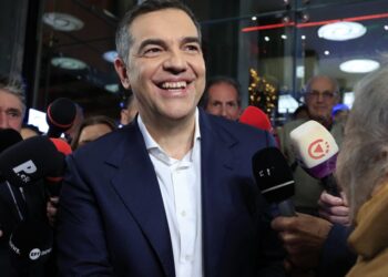 ΠΑΣΟΚ: Ο Τσίπρας παπαγάλισε τη γραμμή της ΝΔ ότι «δεν υπάρχει αντίπαλος»