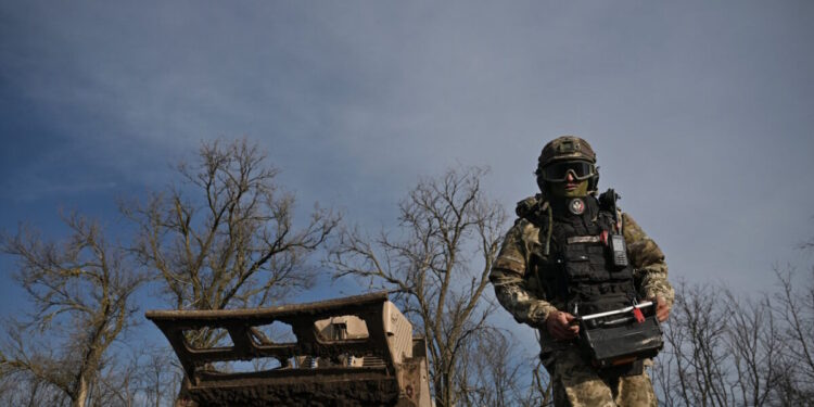 Η Ουκρανία επιδιώκει επιπλέον 1 δισ. ευρώ για την αγορά αμερικανικών όπλων μέχρι το τέλος 2025