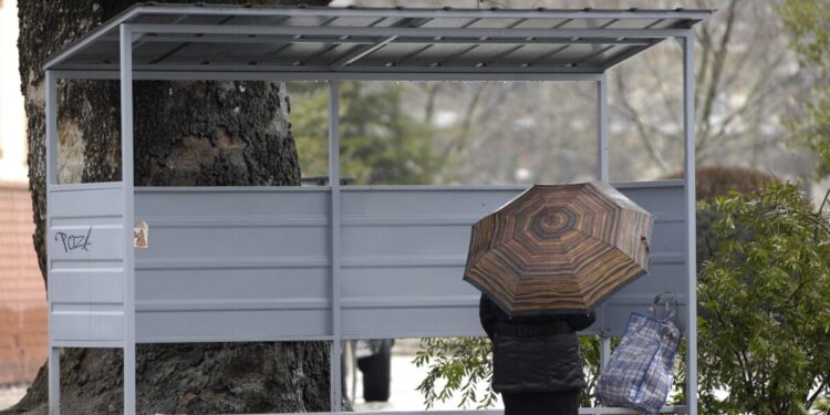 Καιρός: Έρχονται καταιγίδες, βροχές και χιόνια στα ορεινά – Με κρύο θα περάσουμε τα Χριστούγεννα