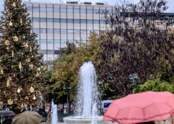 Καιρός Χριστουγέννων: Βροχές και καταιγίδες σε 6 περιοχές – Επικαιροποιήθηκε το έκτακτο δελτίο επιδείνωσης