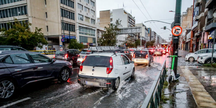 Καιρός – Μαρουσάκης: Βροχές και χιόνια φέρνουν απανωτές κακοκαιρίες τις μέρες των Χριστουγέννων