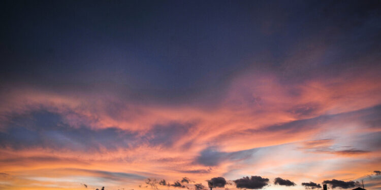 Χειμερινό Ηλιοστάσιο 2025: Πότε είναι η μεγαλύτερη νύχτα της χρονιάς – Όσα πρέπει να γνωρίζετε