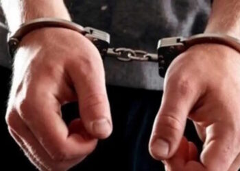 Κρήτη: Μαθητής εντοπίστηκε στον Άγιο Νικόλαο με 23 γραμμάρια χασίς και πάνω από 25.000 ευρώ – Συνελήφθη έξω από το σχολείο του