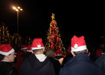 Δήμος Αμφιλοχίας: Χριστουγεννιάτικες δράσεις για παιδιά και υπαίθριο χριστουγεννιάτικο πάρτι