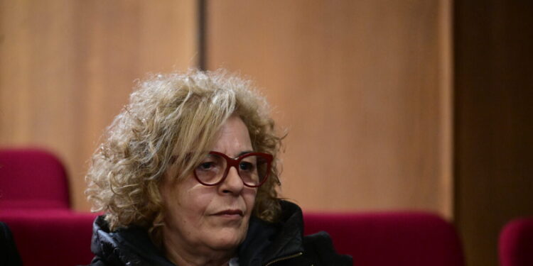 Καθηλώνει η εισαγγελέας στη δίκη Χρυσής Αυγής: «Ο Παύλος Φύσσας εξιχνίασε μόνος του τη δολοφονία του»