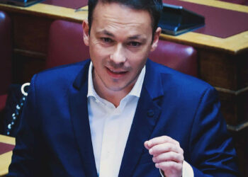 Μ. Ζαμπάρας: Χρυσά μπόνους για αποτυχίες: Ο ΔΕΔΔΗΕ επιβραβεύει τα στελέχη του, στέλνοντας τον λογαριασμό στους πολίτες