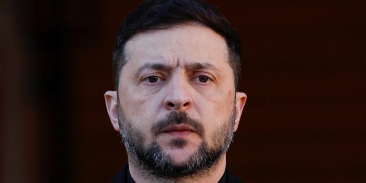 Ουκρανία: Οι «εγγυήσεις ασφάλειας» του Ζελένσκι ως προϋπόθεση για επενδύσεις και ανοικοδόμηση