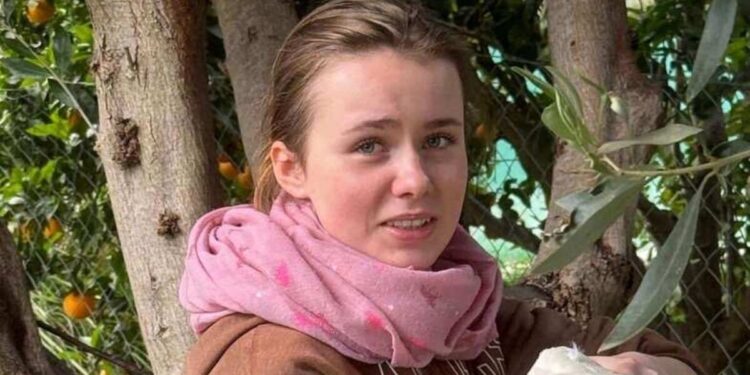 Πάτρα: Καρέ καρέ το σχέδιο φυγής της 16χρονης, η αλλαγή προορισμού και η διαγραφή από τα social media