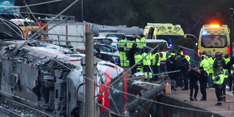 Συλλυπητήρια του ΥΠΕΞ για το πολύνεκρο σιδηροδρομικό δυστύχημα στην Ισπανία – «Οι σκέψεις μας είναι με όσους έχουν πληγεί»