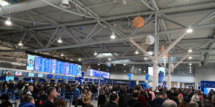 Τα σενάρια για την κατάρρευση του συστήματος του FIR Αθηνών – Τεχνική δυσλειτουργία ή κυβερνοεπίθεση