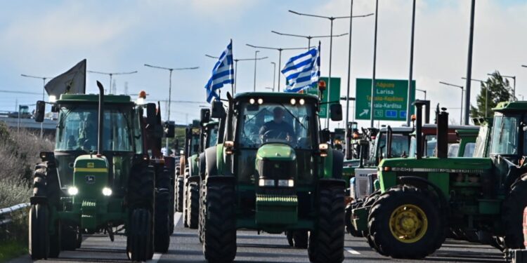 Αγρότες: Για Παρασκευή πάει η συνάντηση Μητσοτάκη με τους «σκληρούς» των μπλόκων