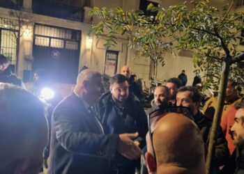 Με υποσχέσεις για ΑΤΑΚ, ΔΕΗ και πετρέλαιο έφυγαν μετά από την 4ωρη σύσκεψη στο Μαξίμου οι αγρότες