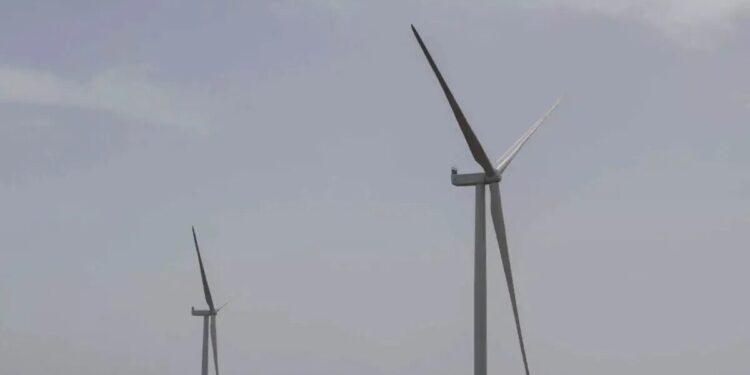 Παράταση ως τα τέλη Ιουνίου έδωσε το ΥΠΕΝ σε μπαταρίες 189 MW, ώστε να ολοκληρωθούν