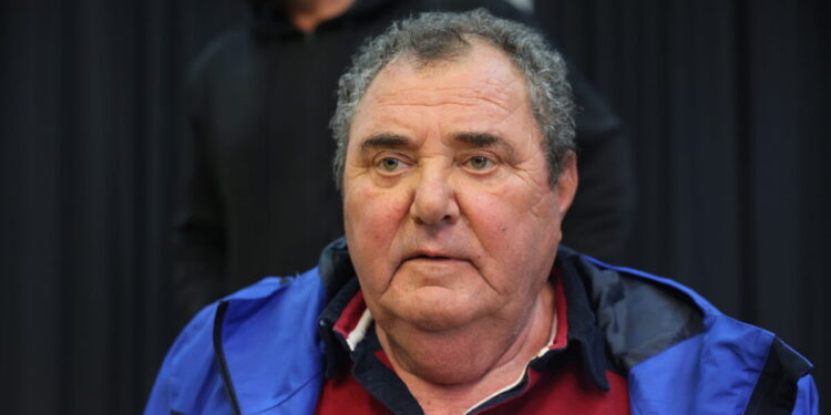 Αγρότες: Παραδόθηκε στον συνδικαλιστή Κώστα Ανεστίδη η εισαγγελική διάταξη για τη δέσμευση της περιουσίας του