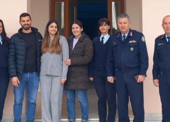 Κοινωνικές δράσεις της Αστυνομίας στο πλαίσιο των Χριστουγέννων και του νέου έτους (φωτο)