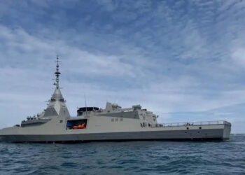 Belharra: Στις 12 το μεσημέρι της Πέμπτης η φρεγάτα «Κίμων» θα πλεύσει από την Πειραϊκή – Συνοδεία οι ανάστροφες πλώρες των«Ολυμπιάς» – «Αβέρωφ»