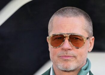 Ο Μπραντ Πιτ στην Ύδρα για τη νέα ταινία «The Riders»: Ανοίγει νωρίτερα η σεζόν στο νησί – Σε ρόλους κομπάρσων οι ντόπιοι