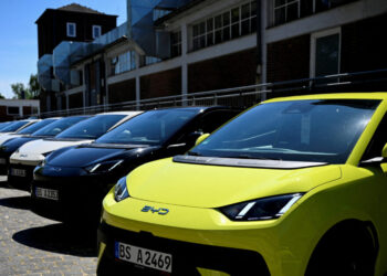 Η BYD ξεπερνά τις πωλήσεις της Tesla σε Γερμανία και Βρετανία