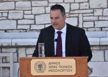 Διαμαντόπουλος για Πανεπιστημιακά Τμήματα: Το ζήτημα δεν είναι «εμείς ή εσείς» αλλά «και εμείς και εσείς»