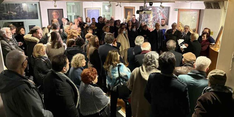 «Διέξοδος»: Ο ήχος της Ιστορίας του Μεσολογγίου αντήχησε στην Αθήνα με την έκθεση «Μεσολόγγι – Το αλωνάκι της δόξας»