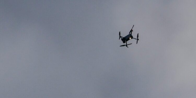 ΓΕΣ: Ο Στρατός Ξηράς εκπόνησε εγχειρίδιο επιχειρήσεων για τη χρήση και την αντιμετώπιση drones και UAV – Ποιο είναι το περιεχόμενό του