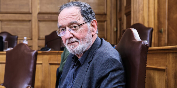 Παναγιώτης Λαφαζάνης στην Εξεταστική για ΟΠΕΚΕΠΕ: Ποινικές και πολιτικές ευθύνες υπουργών της ΝΔ