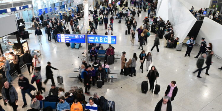 Η ΥΠΑ για το μπλακ άουτ στις πτήσεις: Σαρωτικοί έλεγχοι από Υμηττό μέχρι  Ρόδο – Μεγάλο πρόγραμμα αναβάθμισης υποδομών