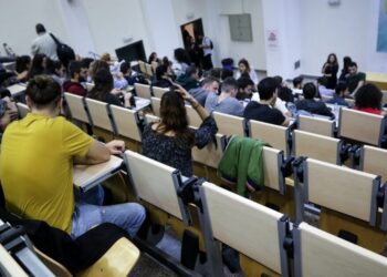 Διεγράφησαν πάνω από 300.000 «αιώνιοι» φοιτητές από τα ελληνικά πανεπιστήμια