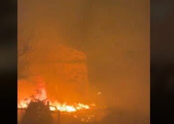 Χανιά: Φωτιά στο Κεφάλι Κισάμου – Ισχυροί άνεμοι δυσκολεύουν το έργο ης Πυροσβεστικής