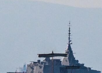 Η Ελλάδα υποδέχθηκε με δόξα και τιμές την φρεγάτα «Κίμων»: Η εντυπωσιακή άφιξη της πρώτης Belharra