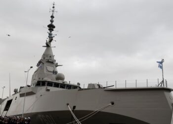 «Κίμων»: Η πρώτη ελληνική Belharra στον Ναύσταθμο της Σαλαμίνας – Δείτε εικόνες