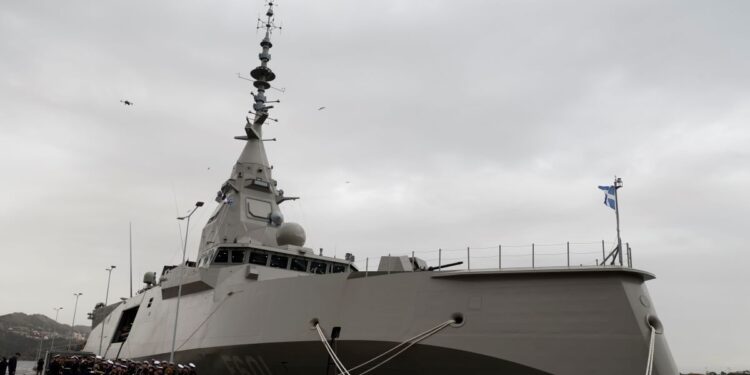 Φρεγάτα «Κίμων»: «Δεν υπάρχει κύμα παραιτήσεων», λένε πηγές του ΥΠΕΘΑ