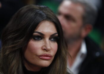 Η Κίμπερλι Γκιλφόιλ σπάει την σιωπή της για τον νέο αρραβώνα του πρώην της, Ντόναλντ Τραμπ Τζούνιορ